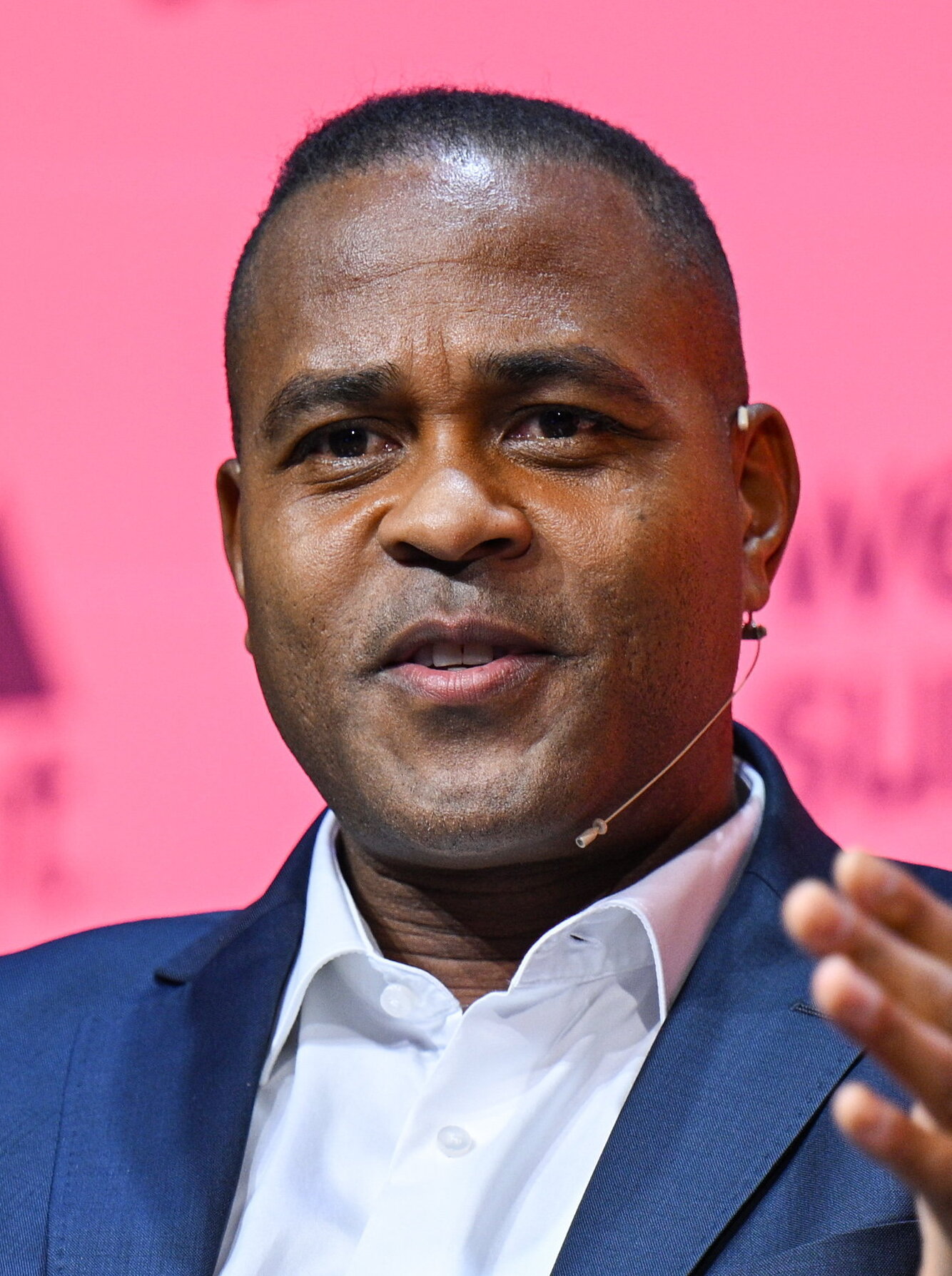 Imagem de referência relacionada a Patrick Kluivert, item descrito como registro de referência sobre Patrick Kluivert, organizado a partir de dados estruturados abertos