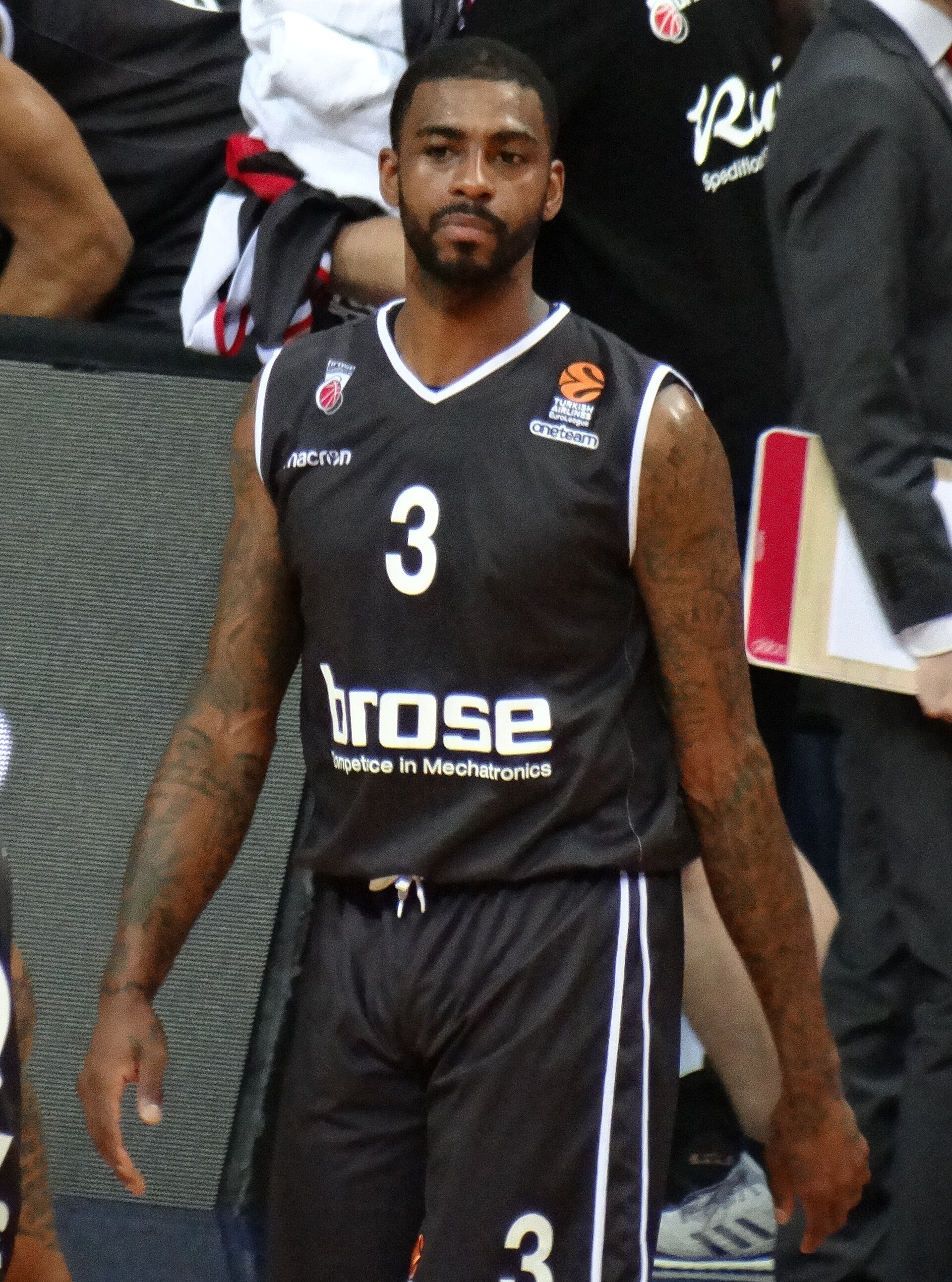 Imagem de referência relacionada a Dorell Wright, item descrito como basquetebolista estadunidense