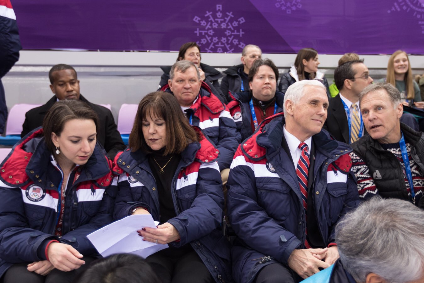 Imagem de referência relacionada a Patinação de velocidade em pista curta nos Jogos Olímpicos de Inverno de 2018, item descrito como registro de referência sobre Patinação de velocidade em pista curta nos Jogos Olímpicos de Inverno de 2018, organizado a partir de dados estruturados abertos